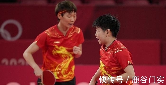 在篮球比赛 在篮球比赛