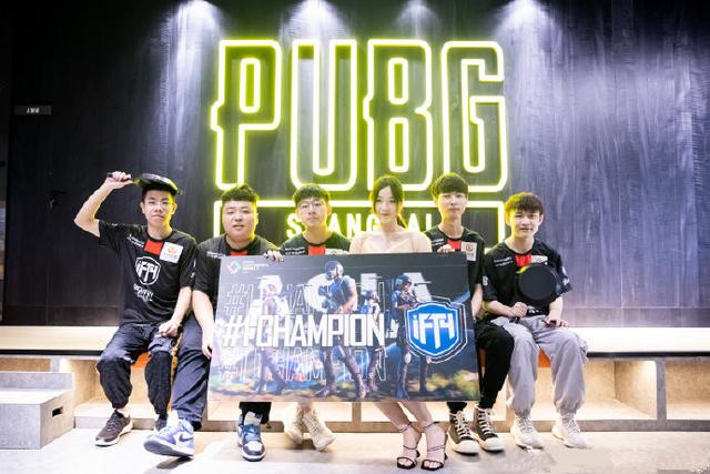 和临场表现 和临场表现